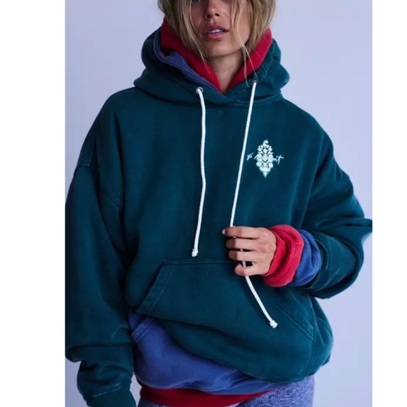 FP Movement Final Call Front Logo Hoodie - Picture 5 of 9